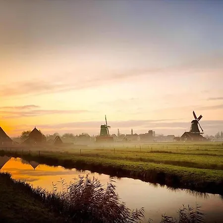 Charming In De Rijp Шале *